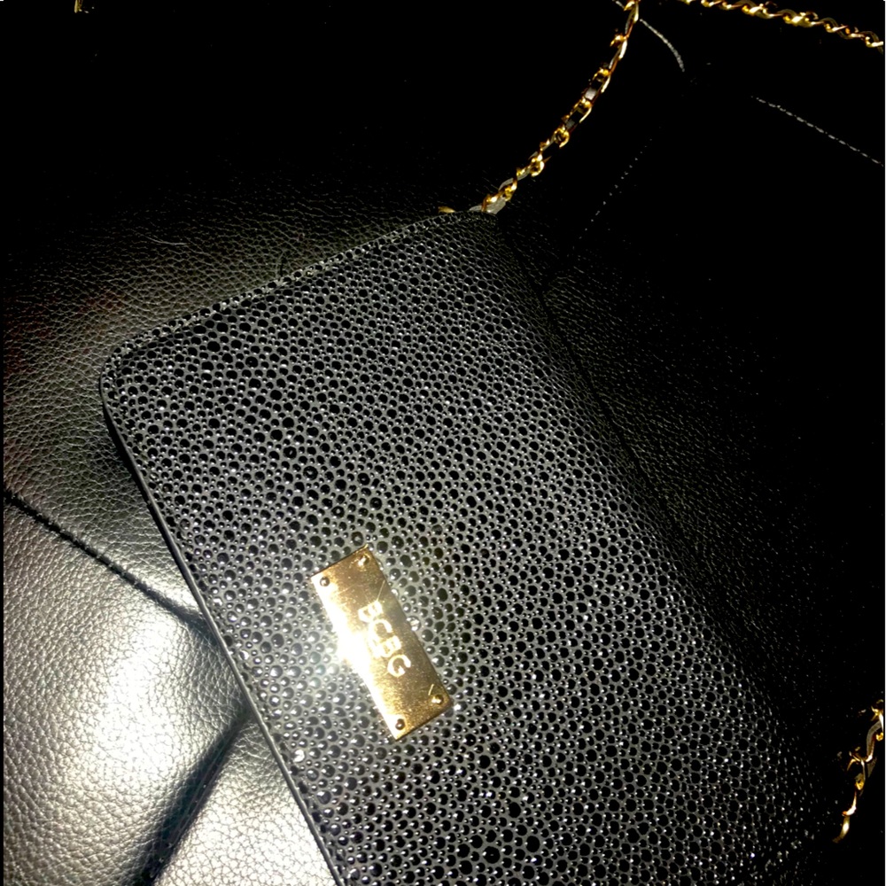 Small shoulder bag